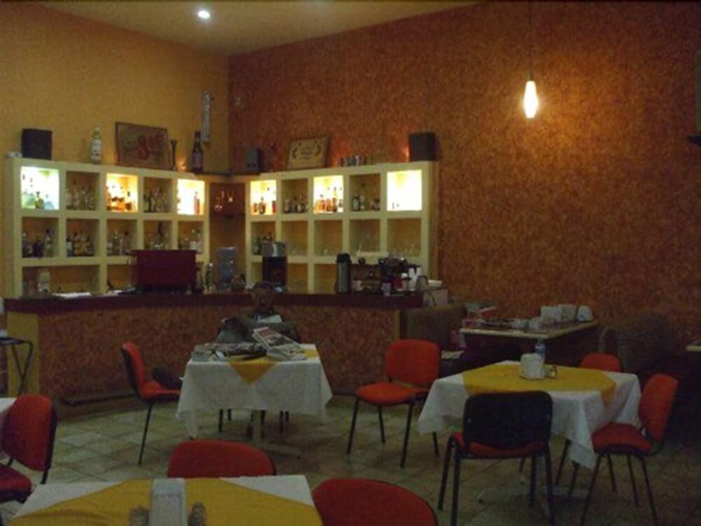 Hotel Del Valle Inn Pachuca Buitenkant foto