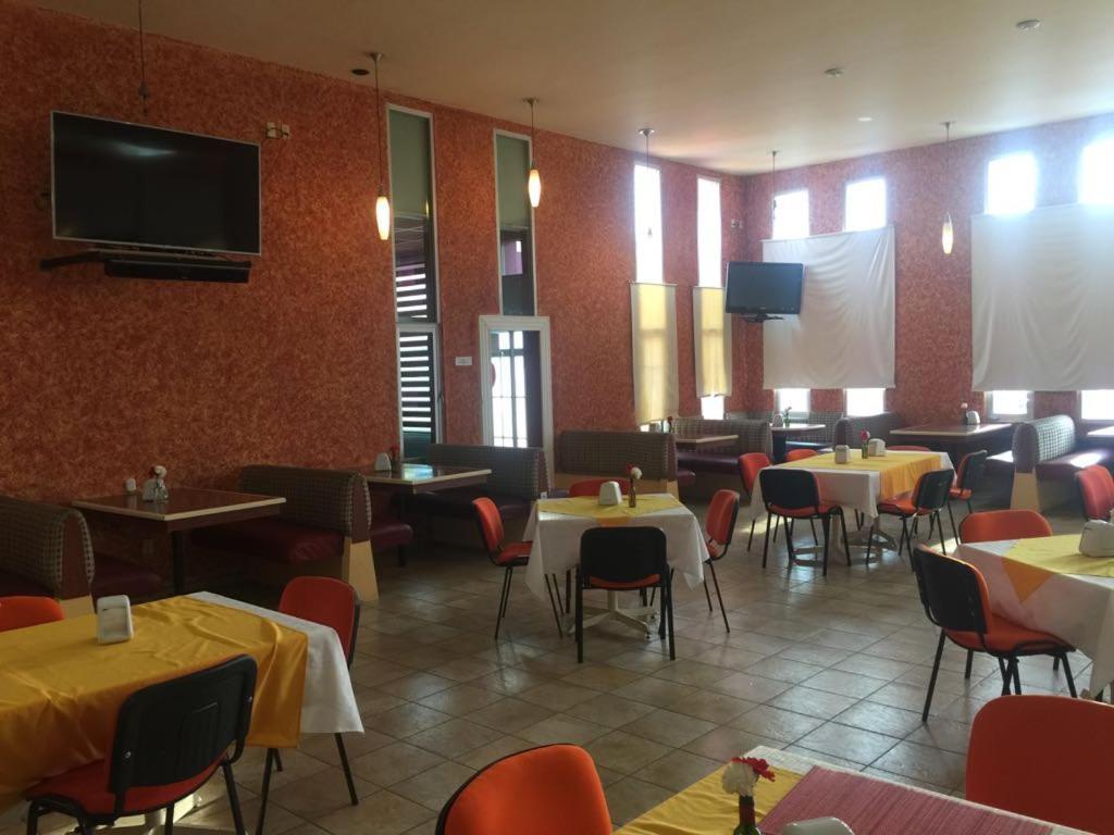 Hotel Del Valle Inn Pachuca Buitenkant foto